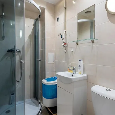 Cosy In District-free Parking With Gate! Lodz (Lodz)