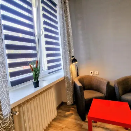 Cosy In District-free Parking With Gate! *