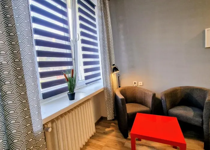 Cosy In District-free Parking With Gate! *